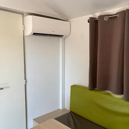 Mobile Climatise 4 Personnes Proche Europapark Campingplatz Vogelgrun